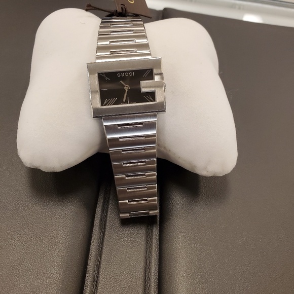 GUCCI Women's G Rectangle Bracelet - Picture 3 of 4